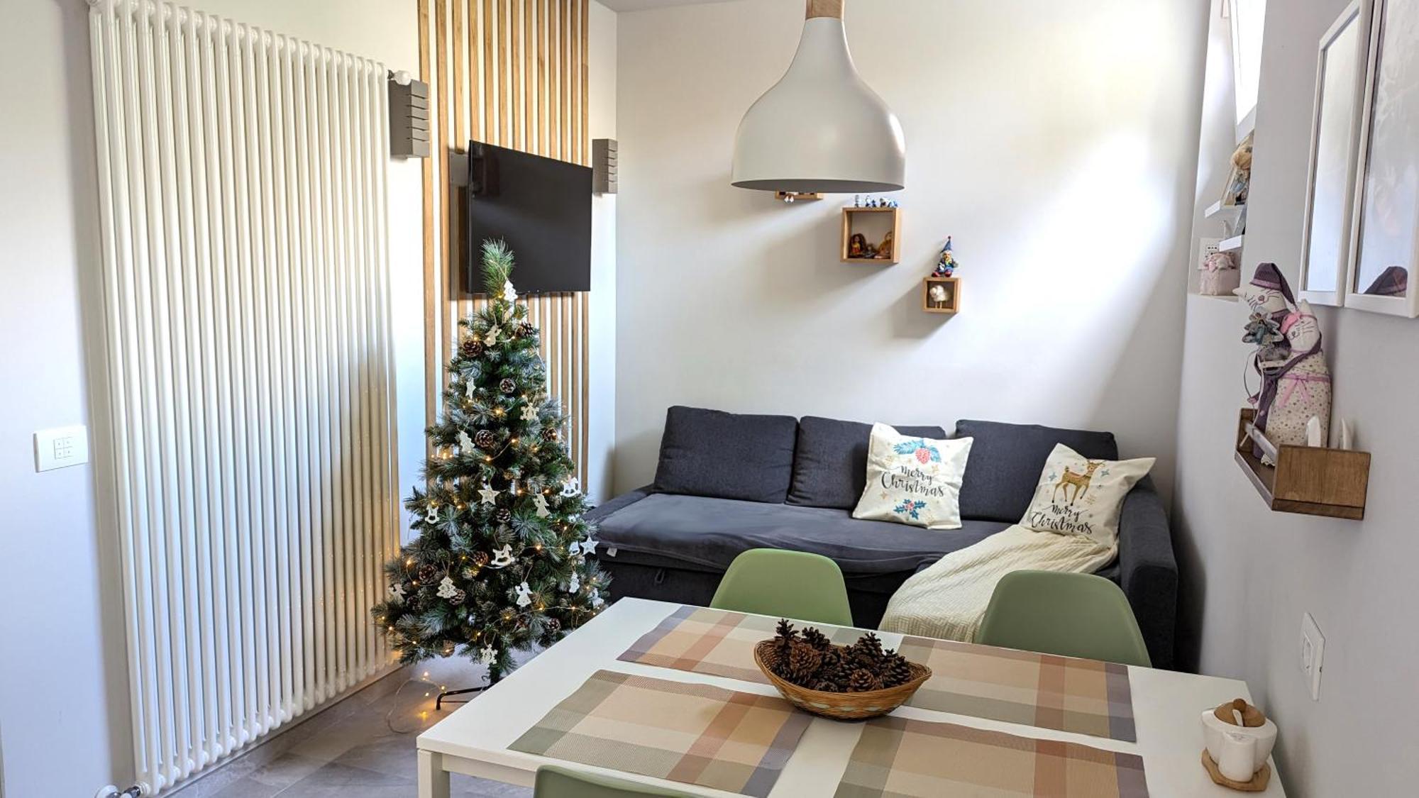 New Apartment In Historical Center Near Lake Riva del Garda Esterno foto